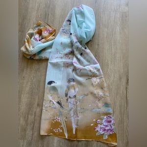 Oriental Style Bird and Flower Print Scarf
